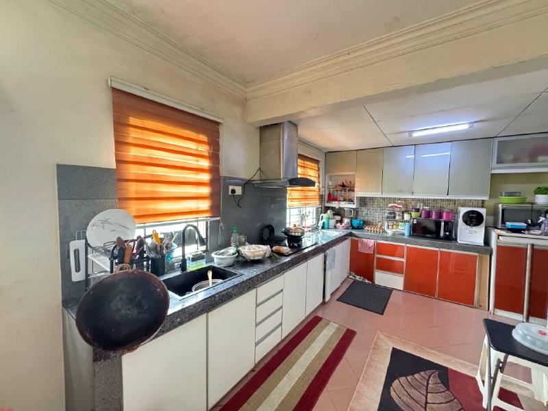 2 Storey Corner Lot – Putra Tropika, Bandar Seri Putra — gambar 22