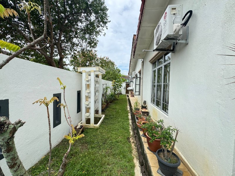 2 Storey Corner Lot – Putra Tropika, Bandar Seri Putra — gambar 30