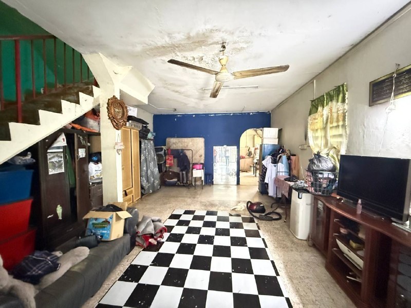 FOR SALE | DOUBLE STOREY CORNER LOT – TENGKU AMPUAN NAJIHAH (TENANTED — gambar 8