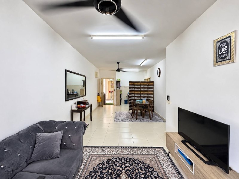 De Bayu 2 Apartment Seksyen U13 Setia Alam Shah Alam Freehold 2 Covered Car Parks Below Market RM70K — gambar 4